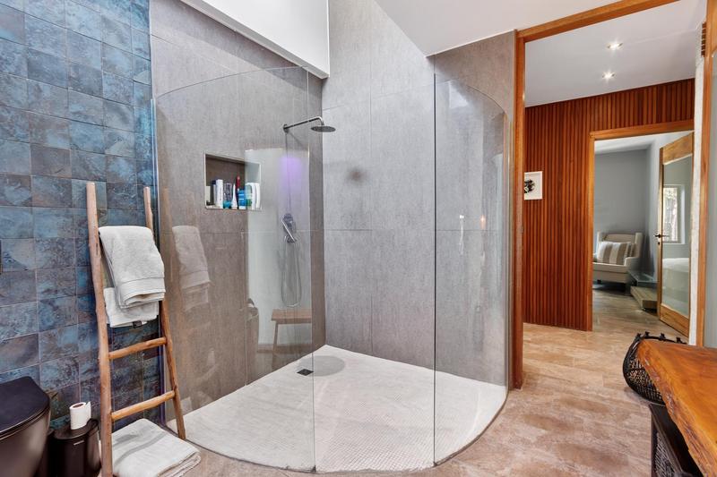 3 Bedroom Property for Sale in Gordons Bay Western Cape